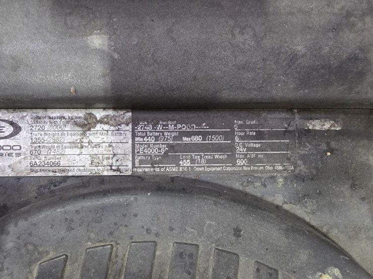 2006-crown-pe4000-60-image-2