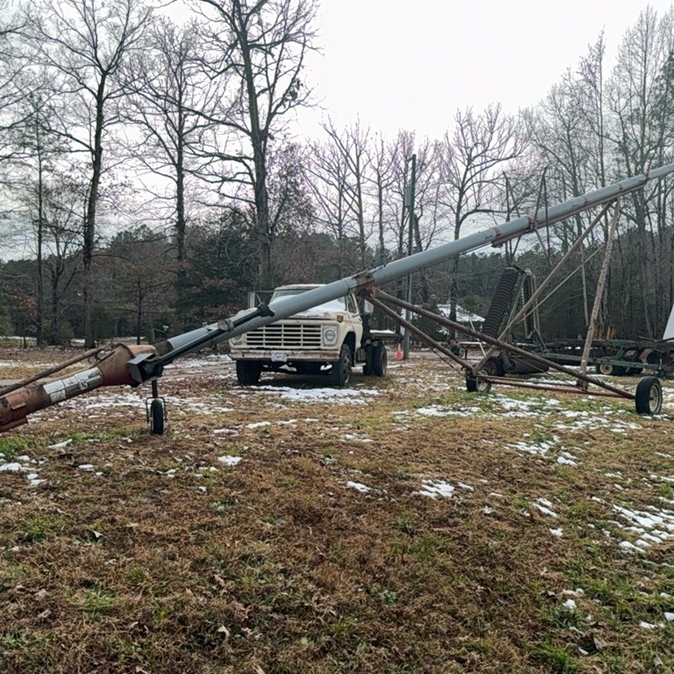 GSI 8 X 72 AUGER; LOCATED AT 7241 ROXBURY RD, CHARLES CITY, VA, PLEASE CALL 804.837.9940 OR 804.651.4404 WITH QUESTIONS