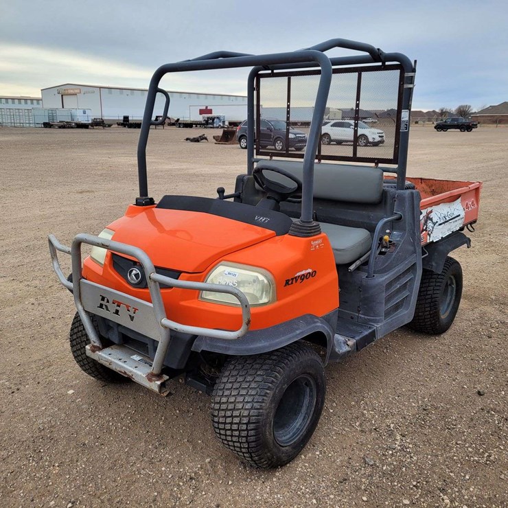 KUBOTA RTV900