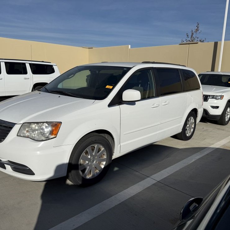 2015 CHRYSLER TOWN & COUNTRY