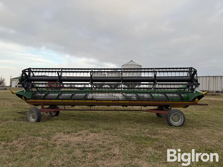 2001-john-deere-925f-image-2