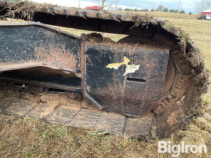 2013-deere-160g-lc-image-13