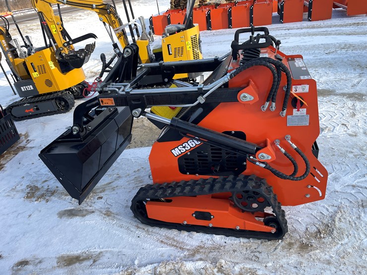 #302-•-mms-mini-skid-steer-ride-on-loader-image-8
