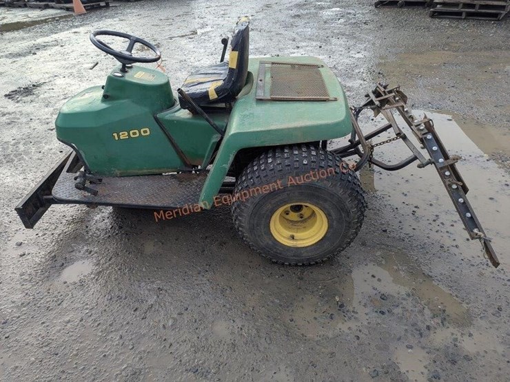 john-deere-1200-image-9