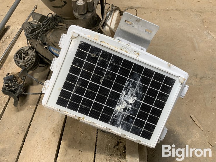 davis-vantage-pro-2-weather-station-&-soil-tools-image-17