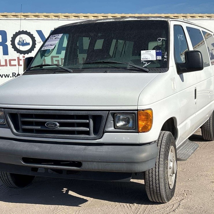 2007 FORD E350