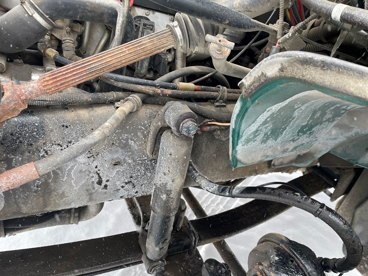 #400-•-2006-sterling-straight-truck-(has-wi-title)-image-55