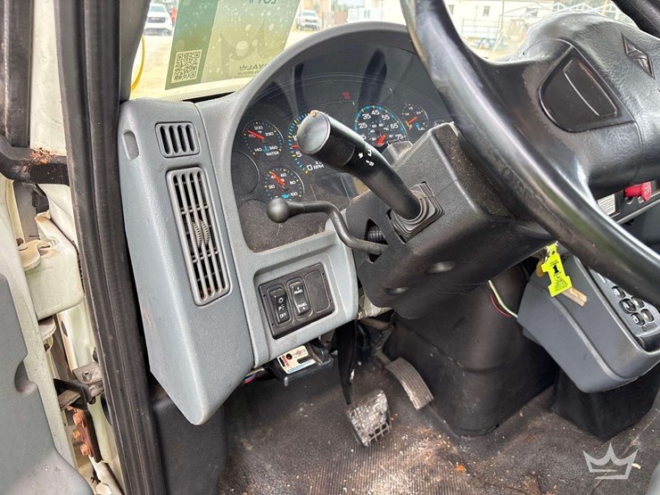 2007-international-durastar-4300-image-60