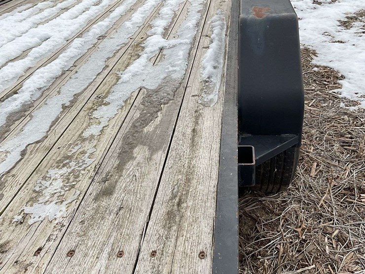 trailerman-20'-tandem-axle-trailer-image-11