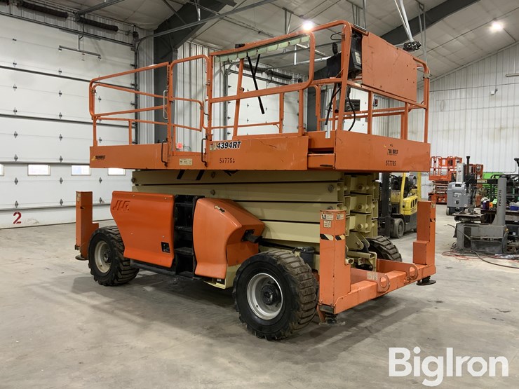 2014-jlg-4394rt-image-3