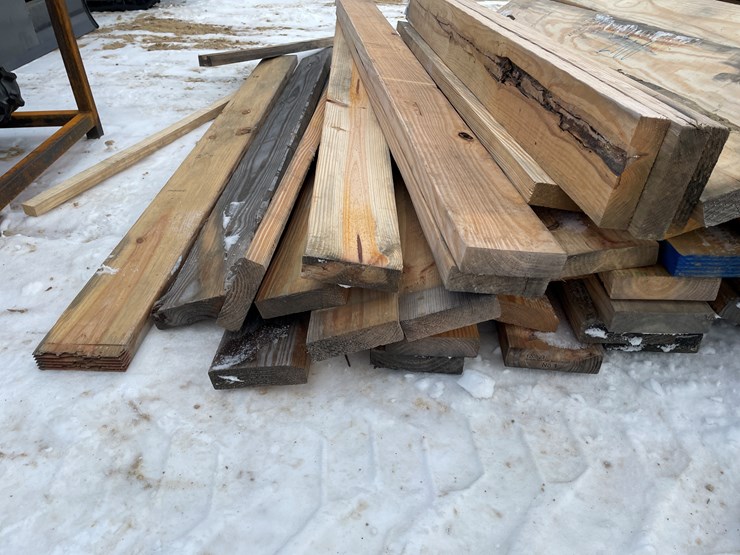 #3786-•-bundle-of-untreated-lumber-image-15