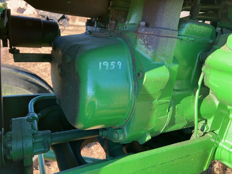 john-deere-830-image-76