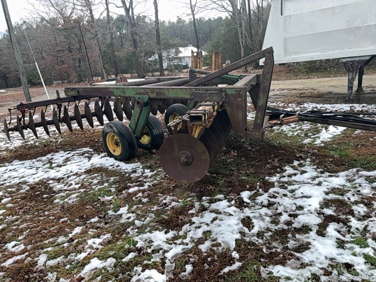 john-deere-340-image-55