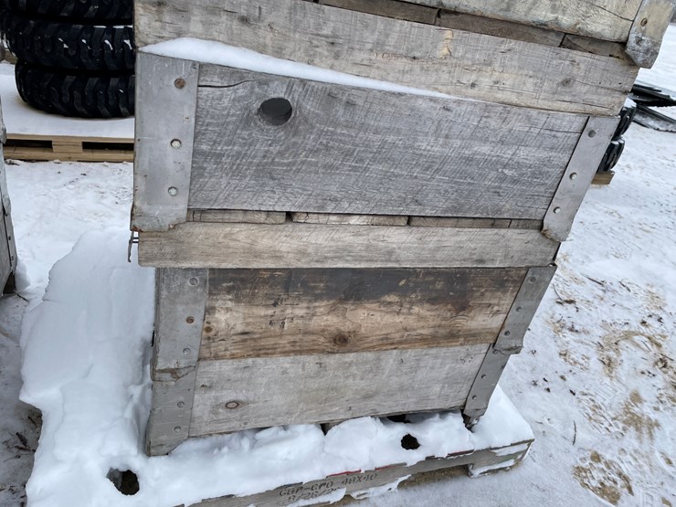 #3776-•-wood-shipping-crate/pallets-image-25