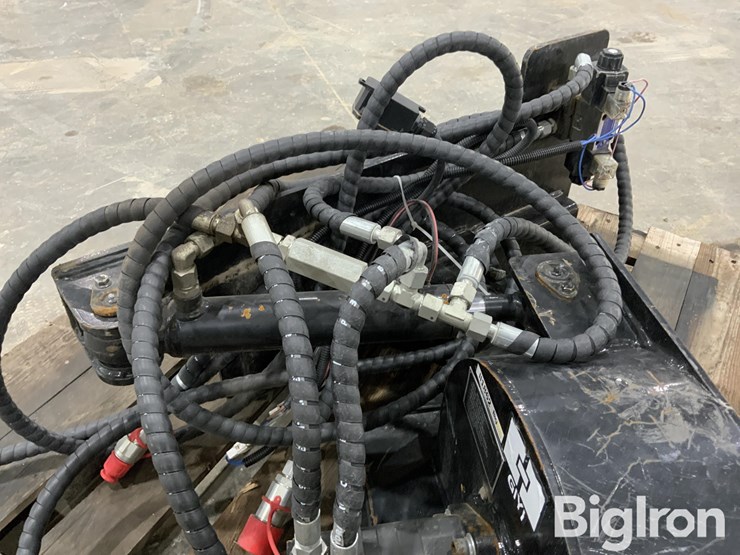 2025-giyi-gy-szymj-mini-skid-steer-loader-stump-grinder-(side-swing)-image-15