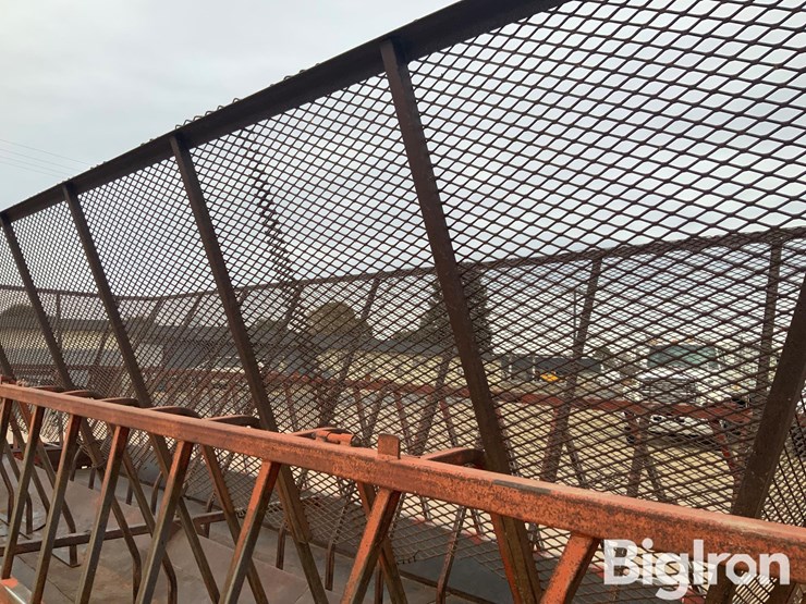 cattle-man’s-choice-bale-feeder-wagon-image-18