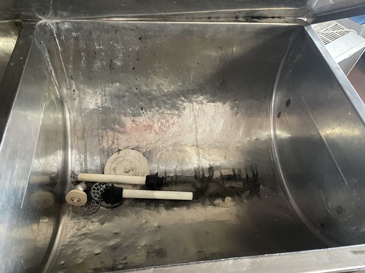 #6350-•-double-milk-cow-sink-image-6