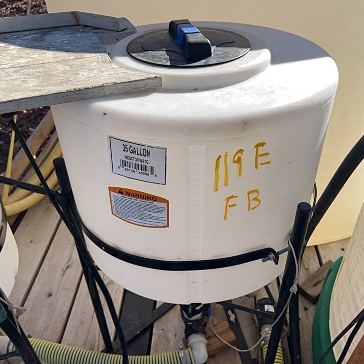 35 GALLON CHEMICAL INDUCTION POLY TANK; LOCATED AT 7241 ROXBURY RD, CHARLES CITY, VA, PLEASE CALL 804.837.9940 OR 804.651.4404 WITH QUESTIONS