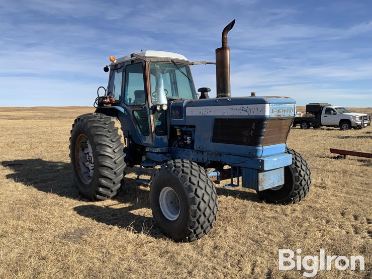 1979-ford-tractor-image-3
