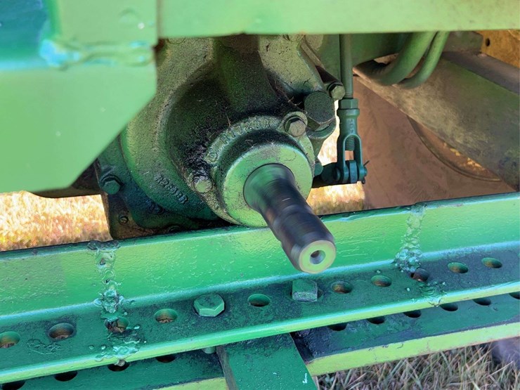 1959-john-deere-830-image-46