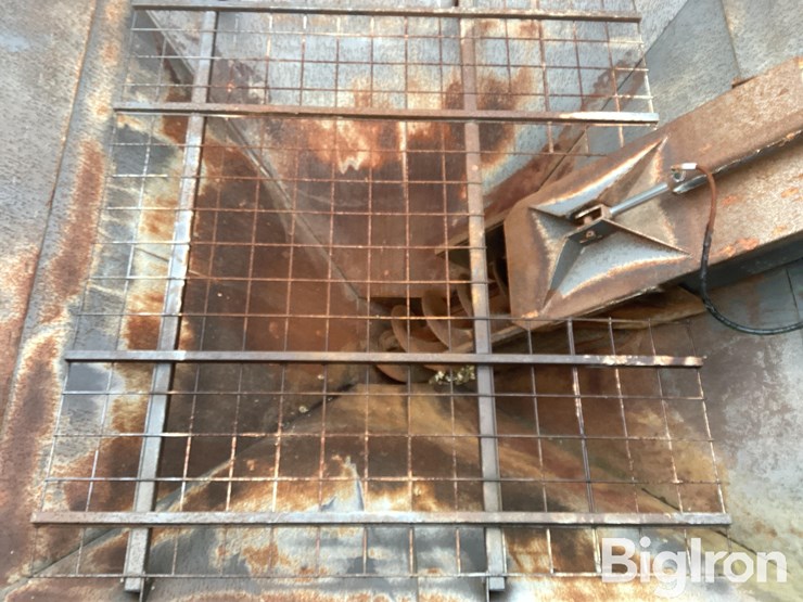 unverferth-gc-4500-grain-cart-image-20