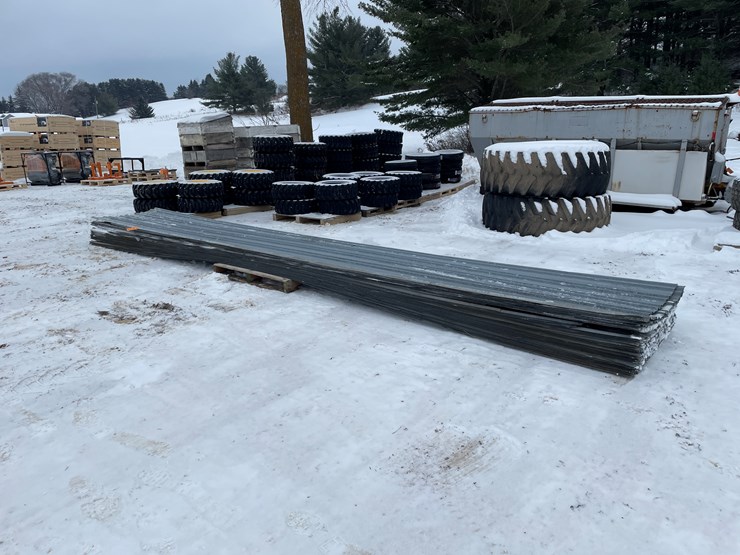 #3774-•-approx.-(30)-sheets-of-used-galvanized-roofing-image-1