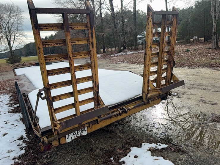 intl-trailer,-6-wheel,-18-ft-flat-with-4-ft-ramps;-located-at-7241-roxbury-rd,-charles-city,-va,--please-call-804.837.9940-or-804.651.4404-with-questions-image-25