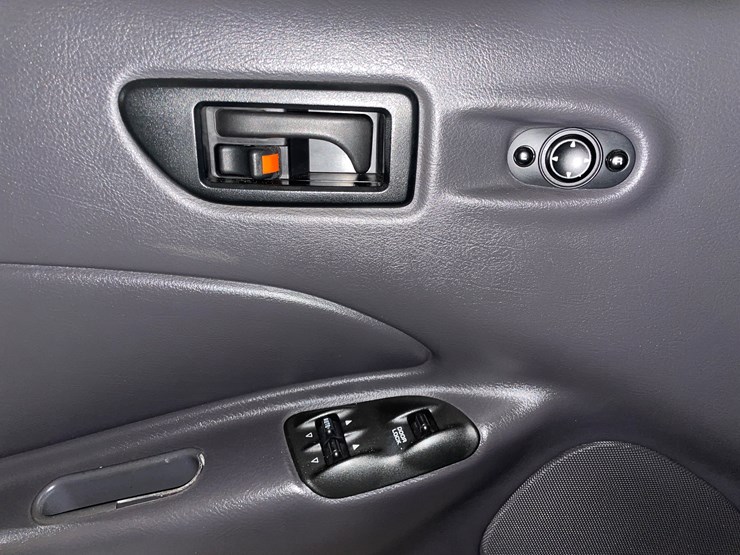 #3808-•-1999-plymouth-prowler-(has-wi-title)-image-26