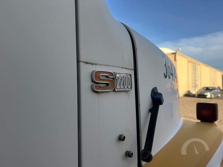 1984-international-s2200-image-39