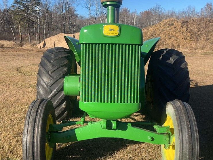 1959-john-deere-830-image-8