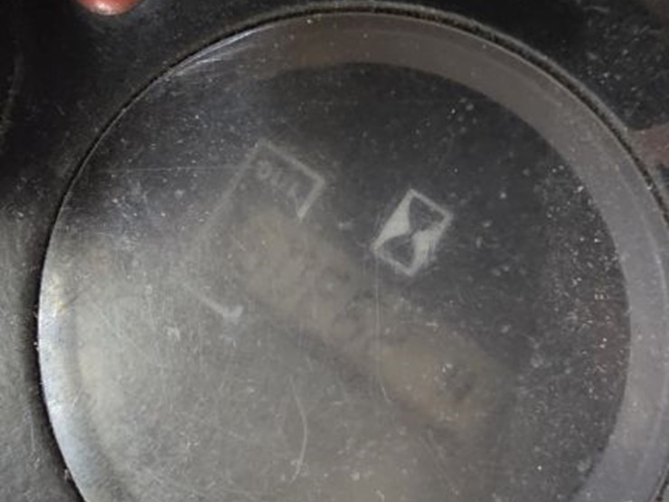 1998-crown-pe3520-60-image-3