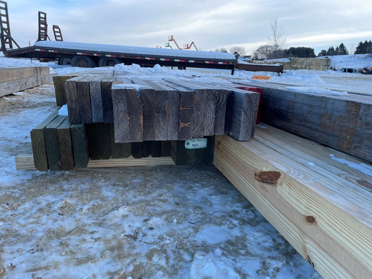 #3790-•-bundle-of-laminated-wood-beams-image-18