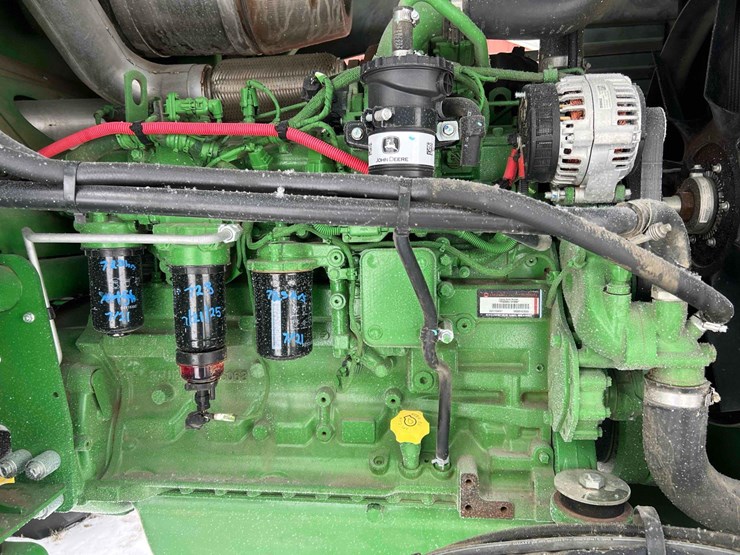 2024-john-deere-w235r-image-56