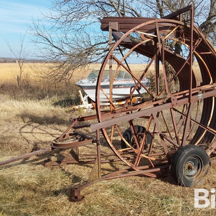 Welch Ferris Wheel Bale Loader
