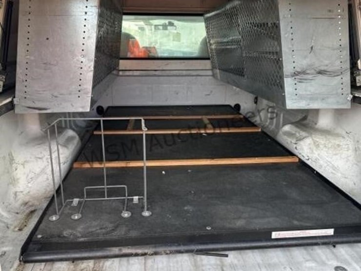 2008-ford-f250-image-9