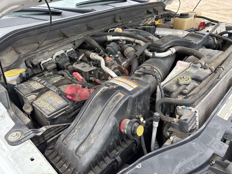 2012-ford-f550-image-15