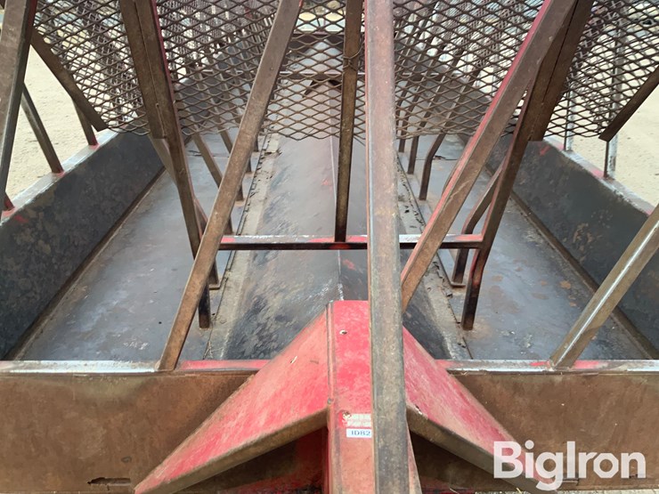 cattle-man’s-choice-bale-feeder-wagon-image-9