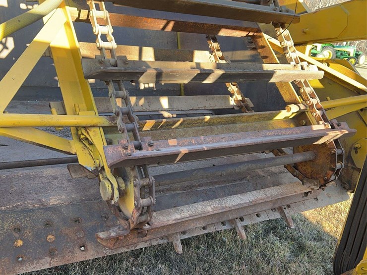 john-deere-840-image-57