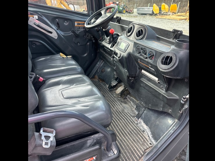 #1055-•-kubota-diesel-rtv-x1100c-image-5