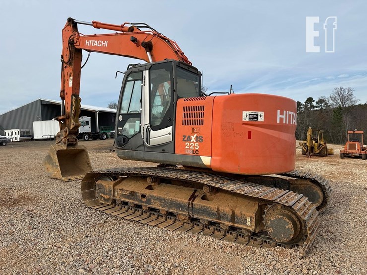 2012-hitachi-zx225us-lc-3-image-3