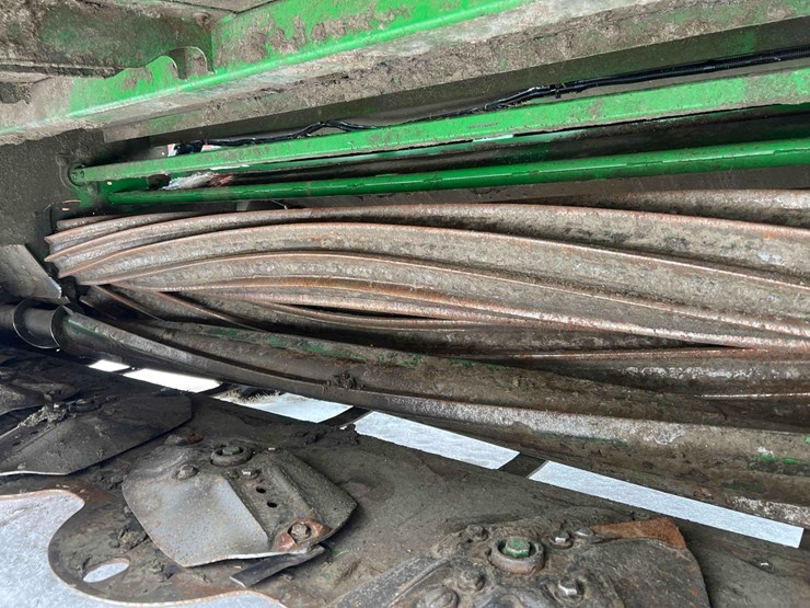 2024-john-deere-w235r-image-19