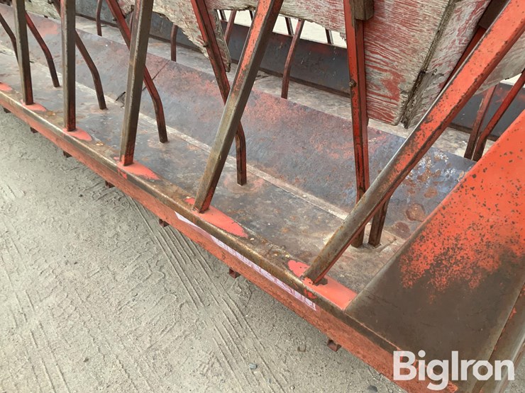 econo-grazer-bale-feeder-wagon-image-19