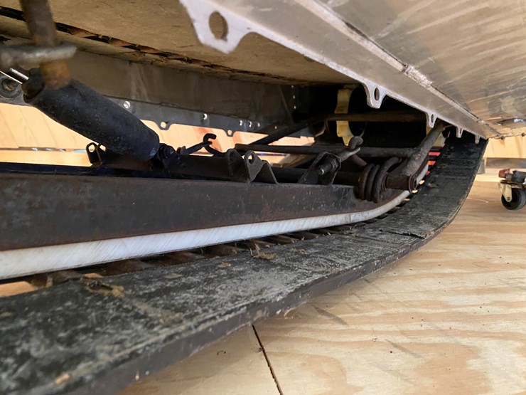 #3777-•-1971-rupp-800-magnum-snowmobile-image-10