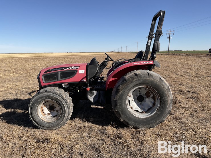 2015-mahindra-3550-pst-image-8