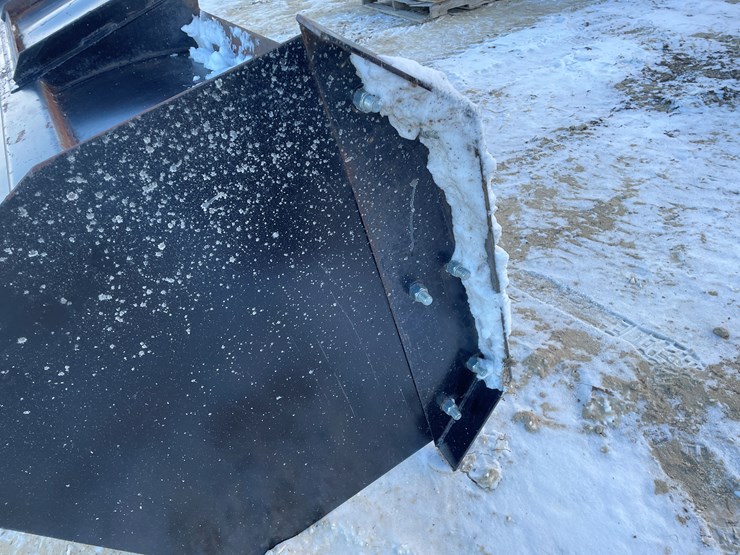 #3791-•-10'-skid-steer-snow-pusher-image-14