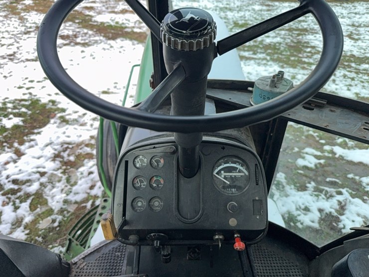 john-deere-4630-image-32