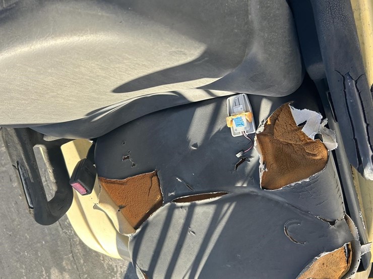 1984-hyster-50lp-image-14