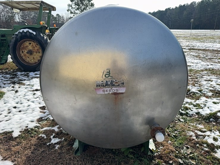 1200-gal-stainless-steel-nurse-tank;-located-at-7241-roxbury-rd,-charles-city,-va,-please-call-804.837.9940-or-804.651.4404-with-questions-image-13