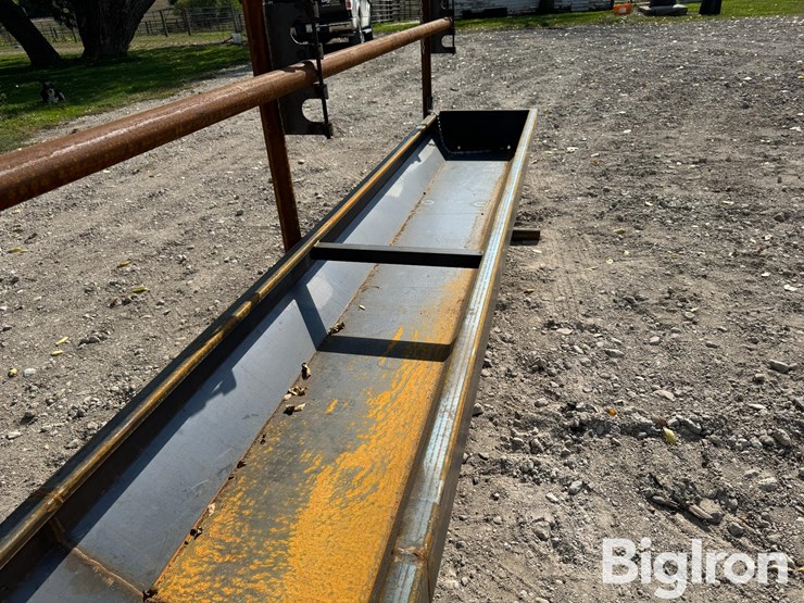 24'-fence-line-feed-bunk-image-14