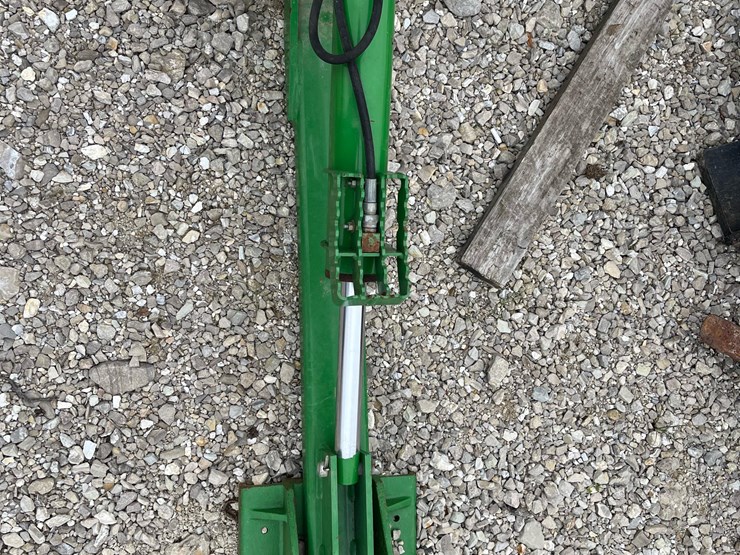 2014-deere-595-image-11